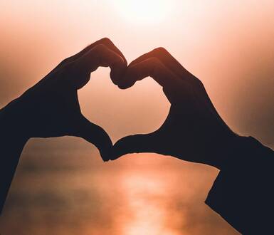 Photo de Appel à témoignage : Votre histoire d'amour a débuté à Paray ? 